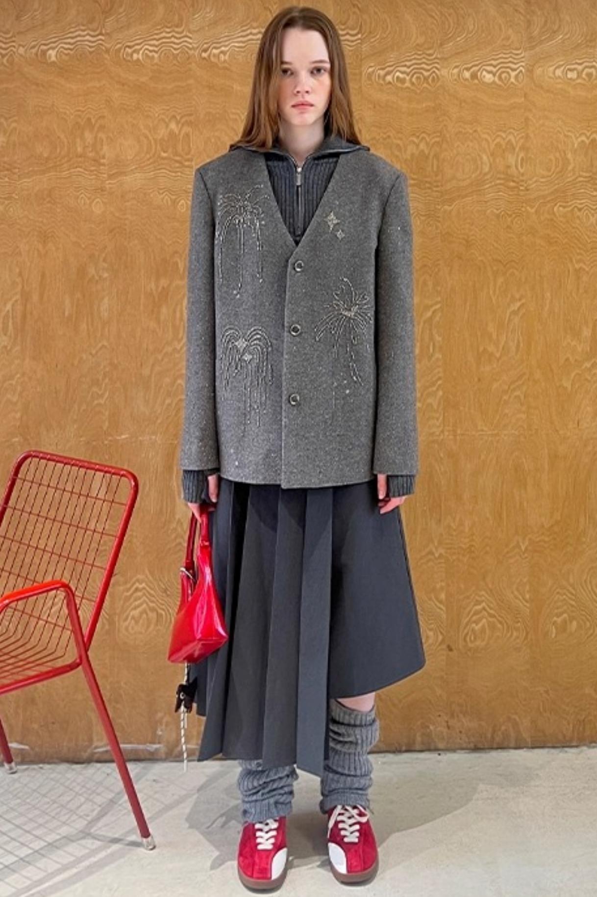 Stand-Up Collar Bottom Sweater