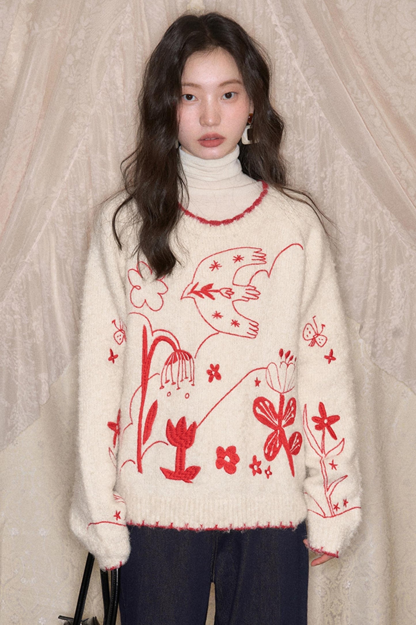 Snowy Field Tulip Embroidery Top