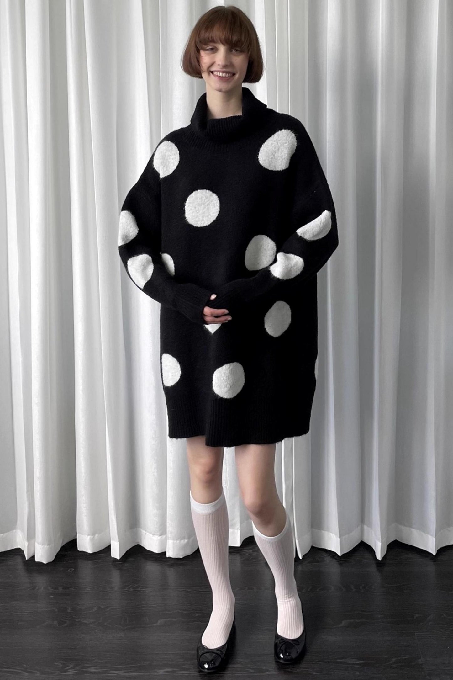 Lazy Pile Collar Sweater