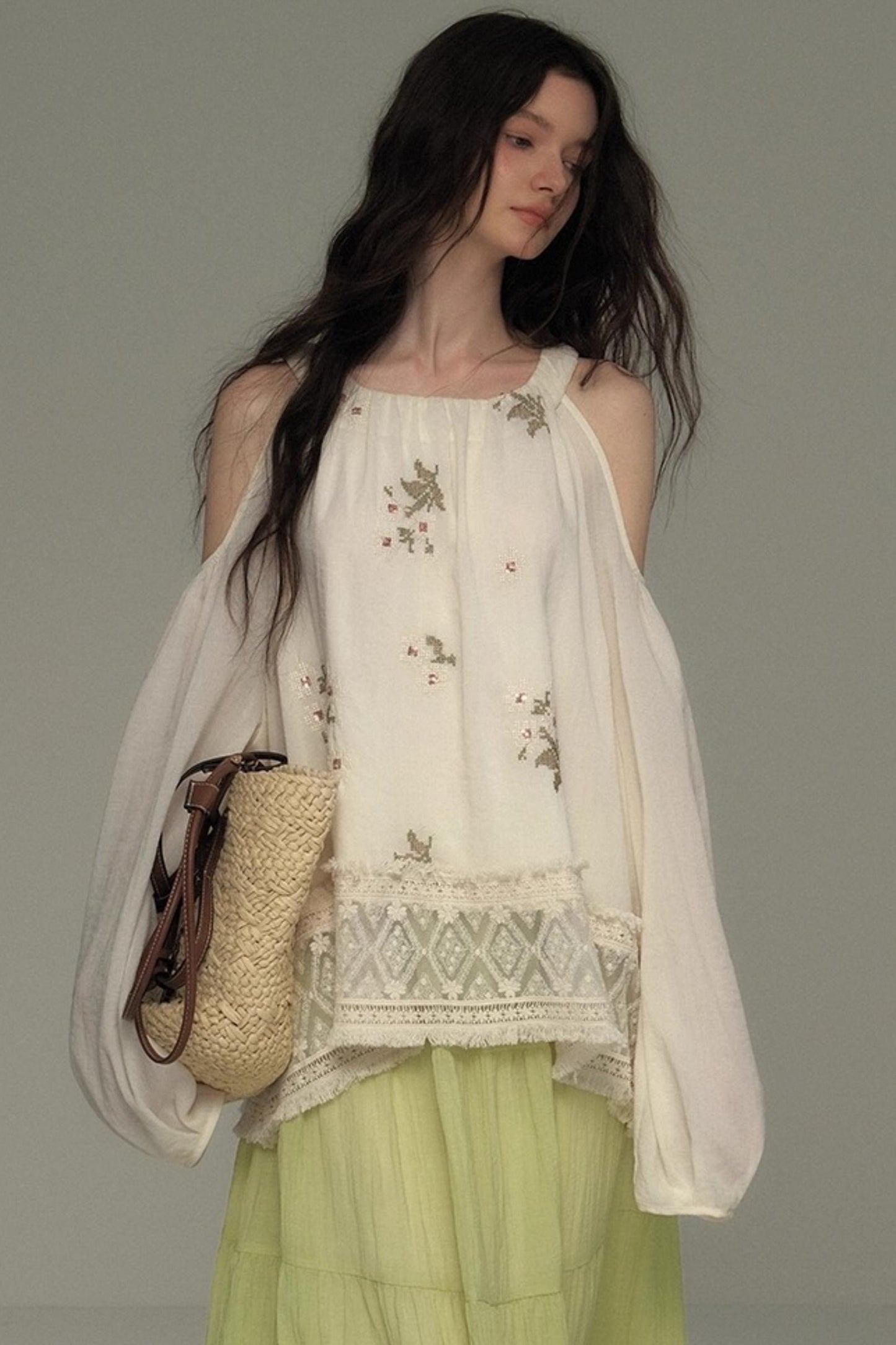 Neoclassical Embroidery Off-the-Shoulder Top
