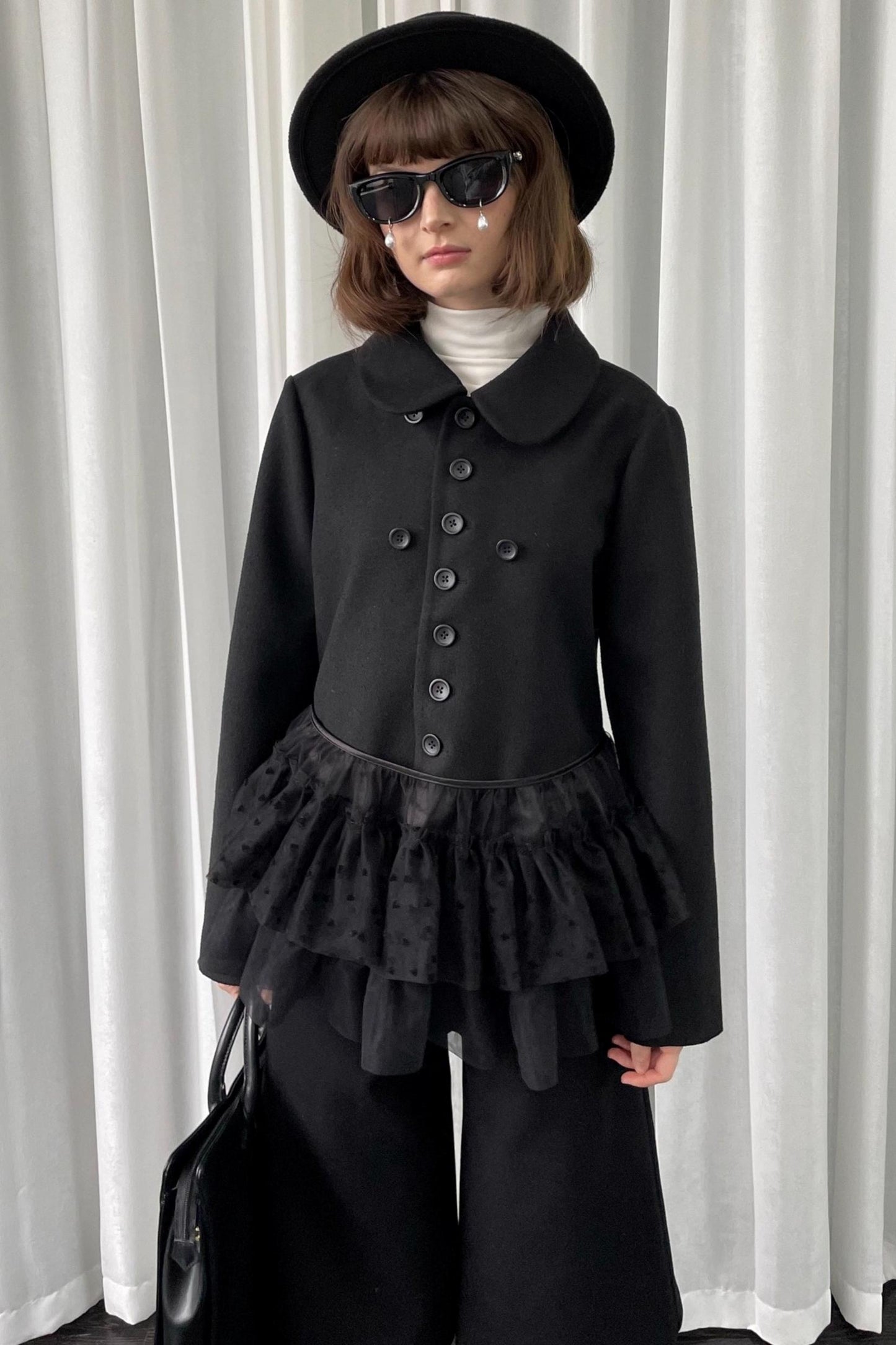 Deodorizing Mesh Lace-Up Shawl Cape