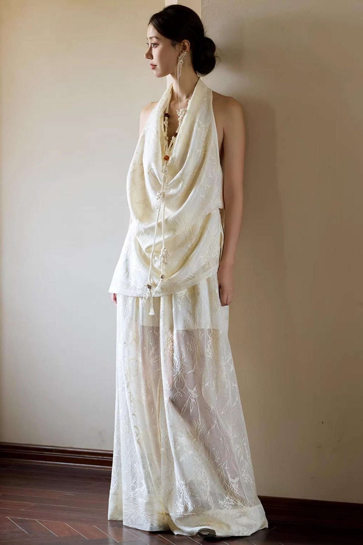 Off-White Romantic Hollow-Out Pants