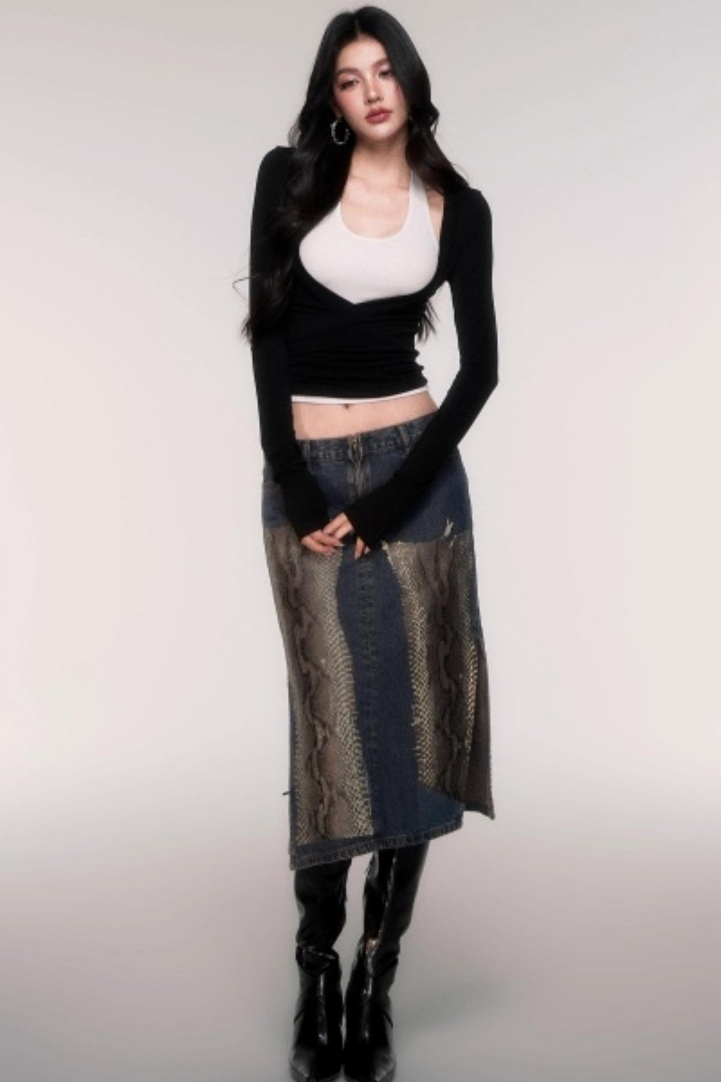 Two-Piece Halterneck Long Sleeve Top