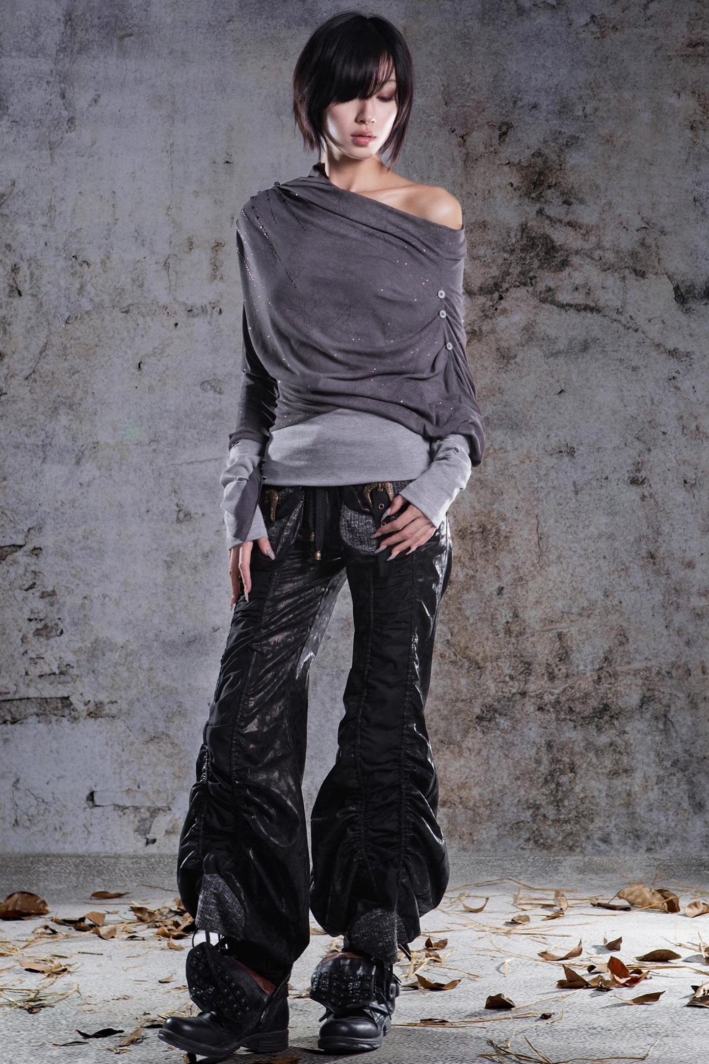 Original Irregular One-Shoulder Knitted Top