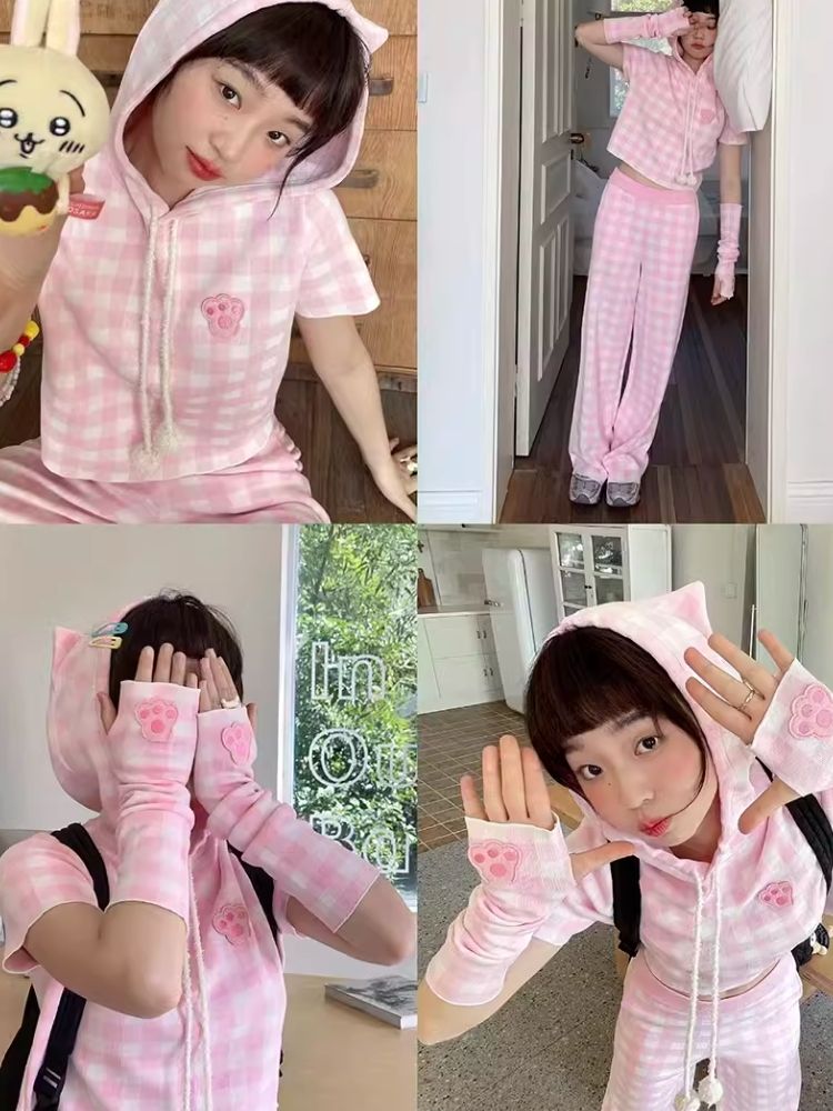 Cat Ears Hooded Short Sleeve Creamy Pink Plaid Knit Pants