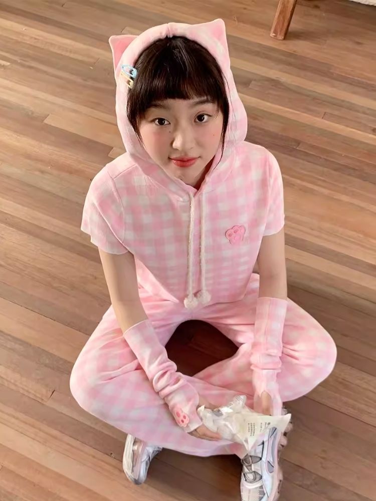 Cat Ears Hooded Short Sleeve Creamy Pink Plaid Knit Pants