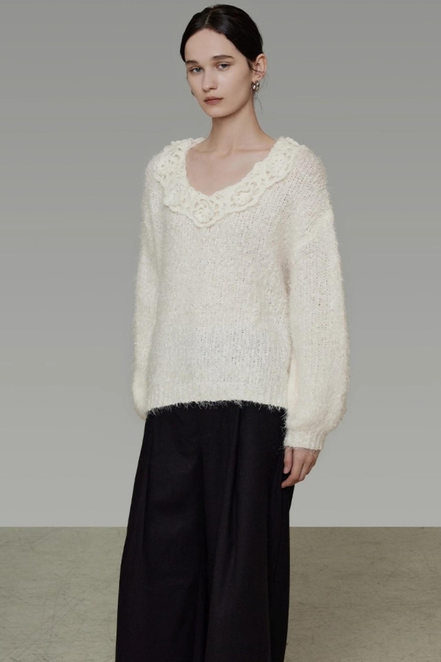 Stereo Lace Knit Lantern Top