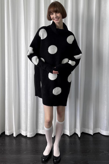 Lazy Pile Collar Sweater