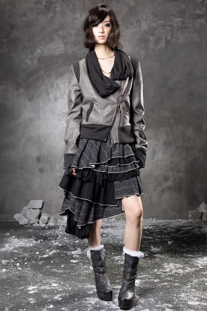 Dunkle Nischen-Lederjacke