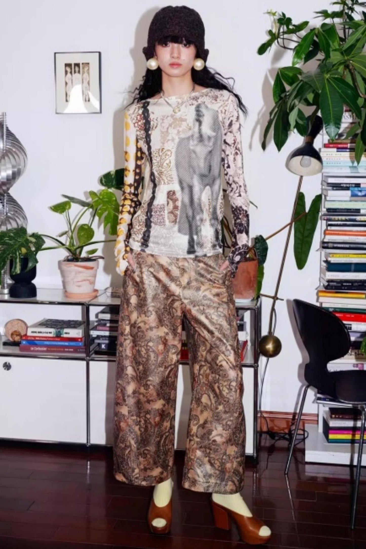 Autumn Niche Printed Sleeve Top