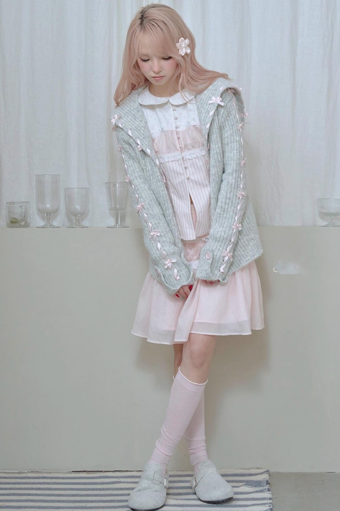 Pleated Lace Pink Skirt