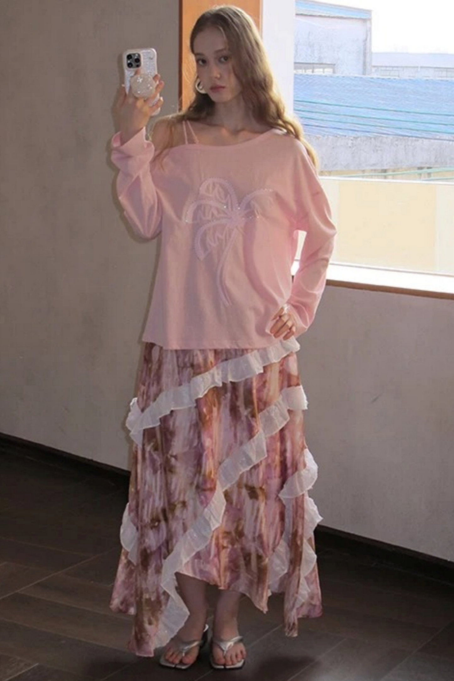 Sequin Embroidery Off-Shoulder Set-Up