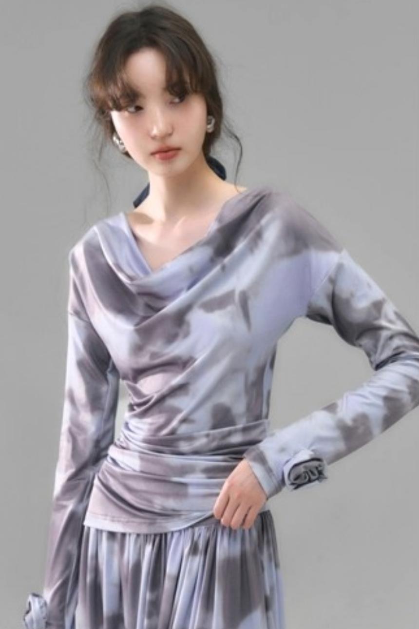 Poetic Swing Collar Print T-Shirt & Skirt Set-Up