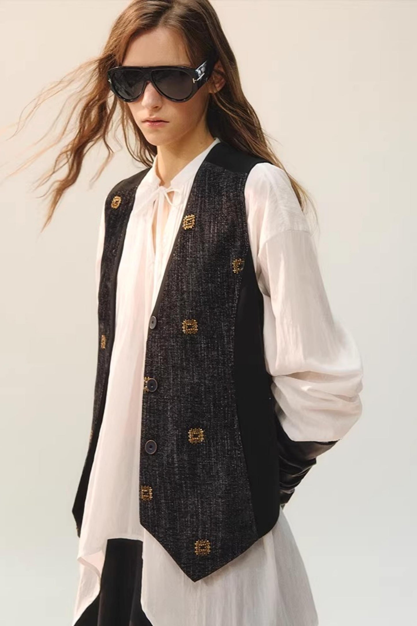 Beaded Retro V-Neck Vest Set-Up