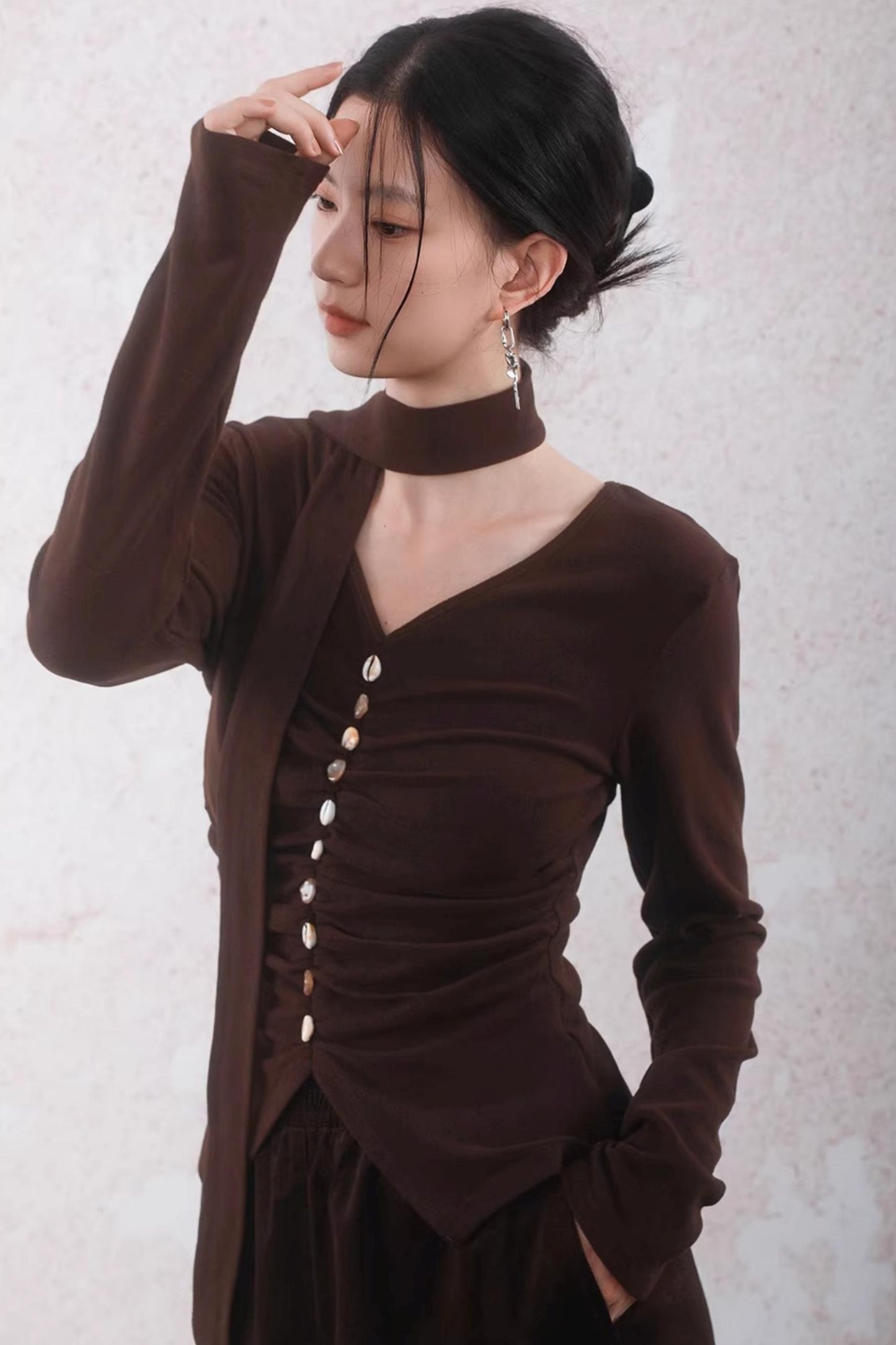 Caramel Coffee Shell Buckle Streamer Top