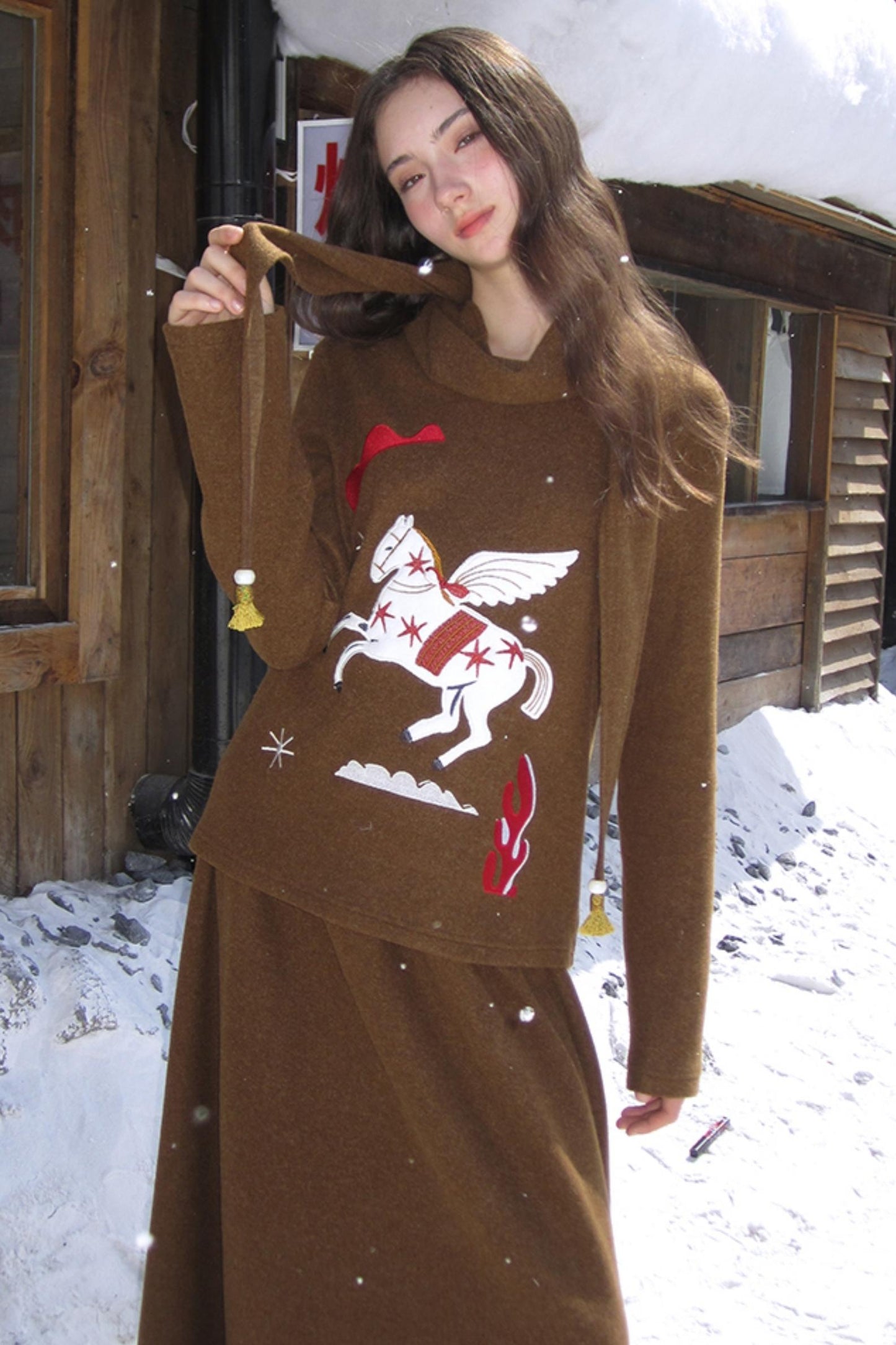 Three-Dimensional Pony Knit Top & Skirt Set