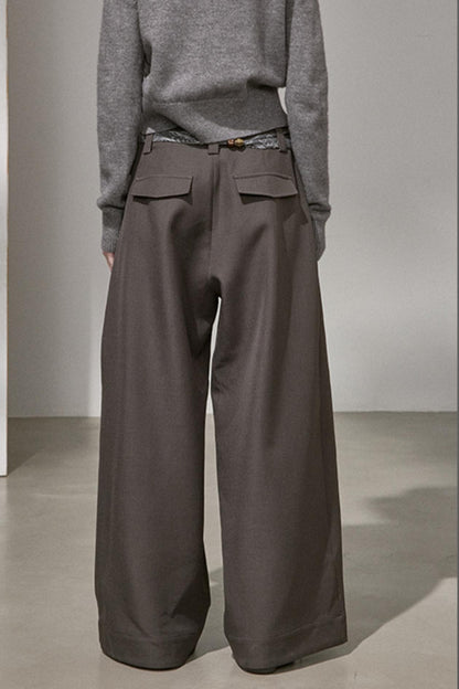 Button Pleated Cargo Pants