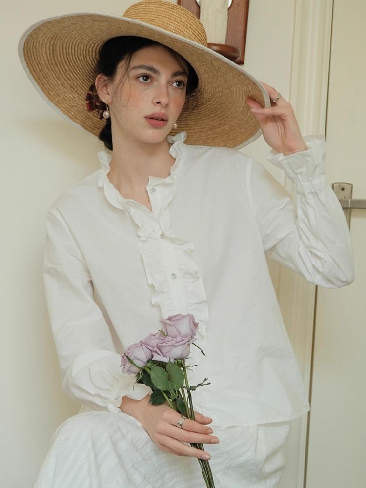 Romantic Lace Collar Textured Cotton Shirt