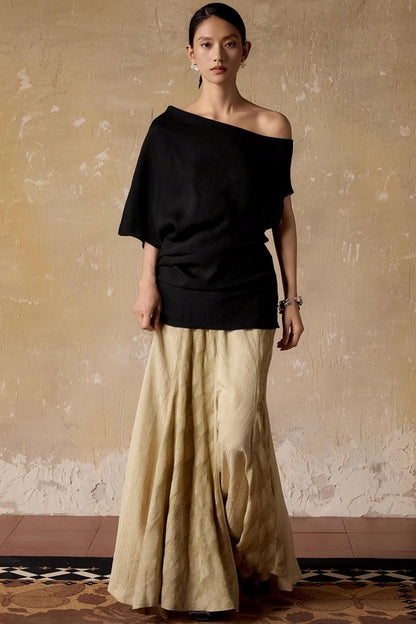 Black Shoulder Irregular Design T-Shirt