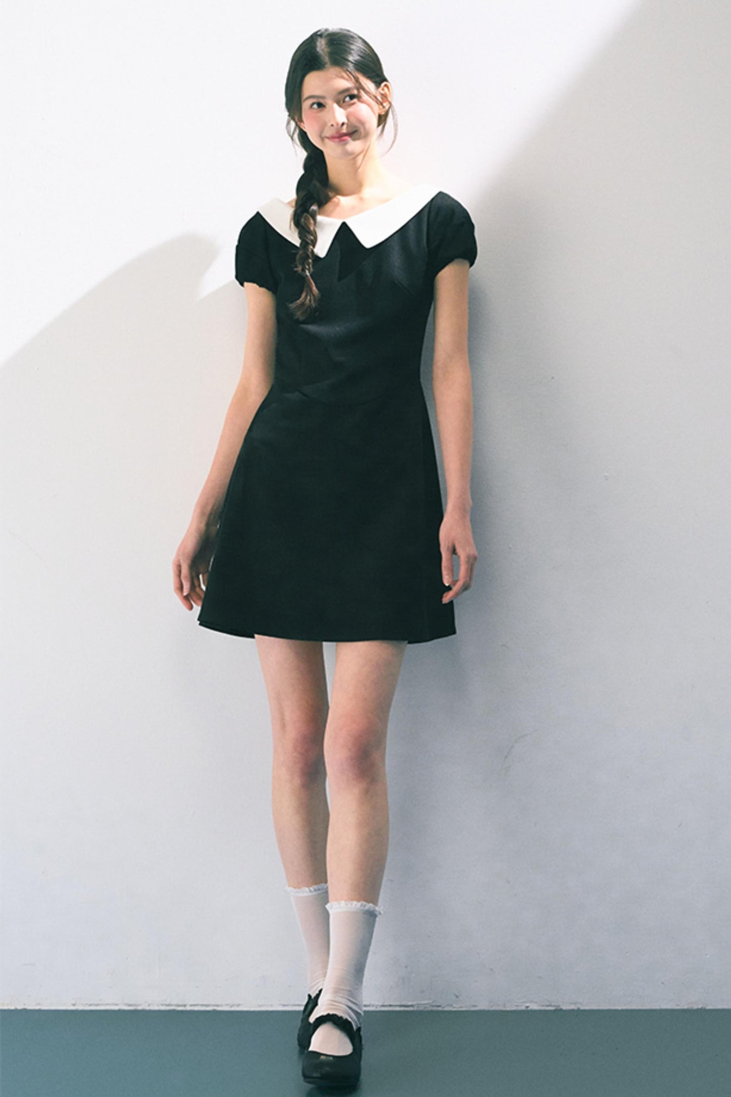 Vintage Doll Collar Midi Dress