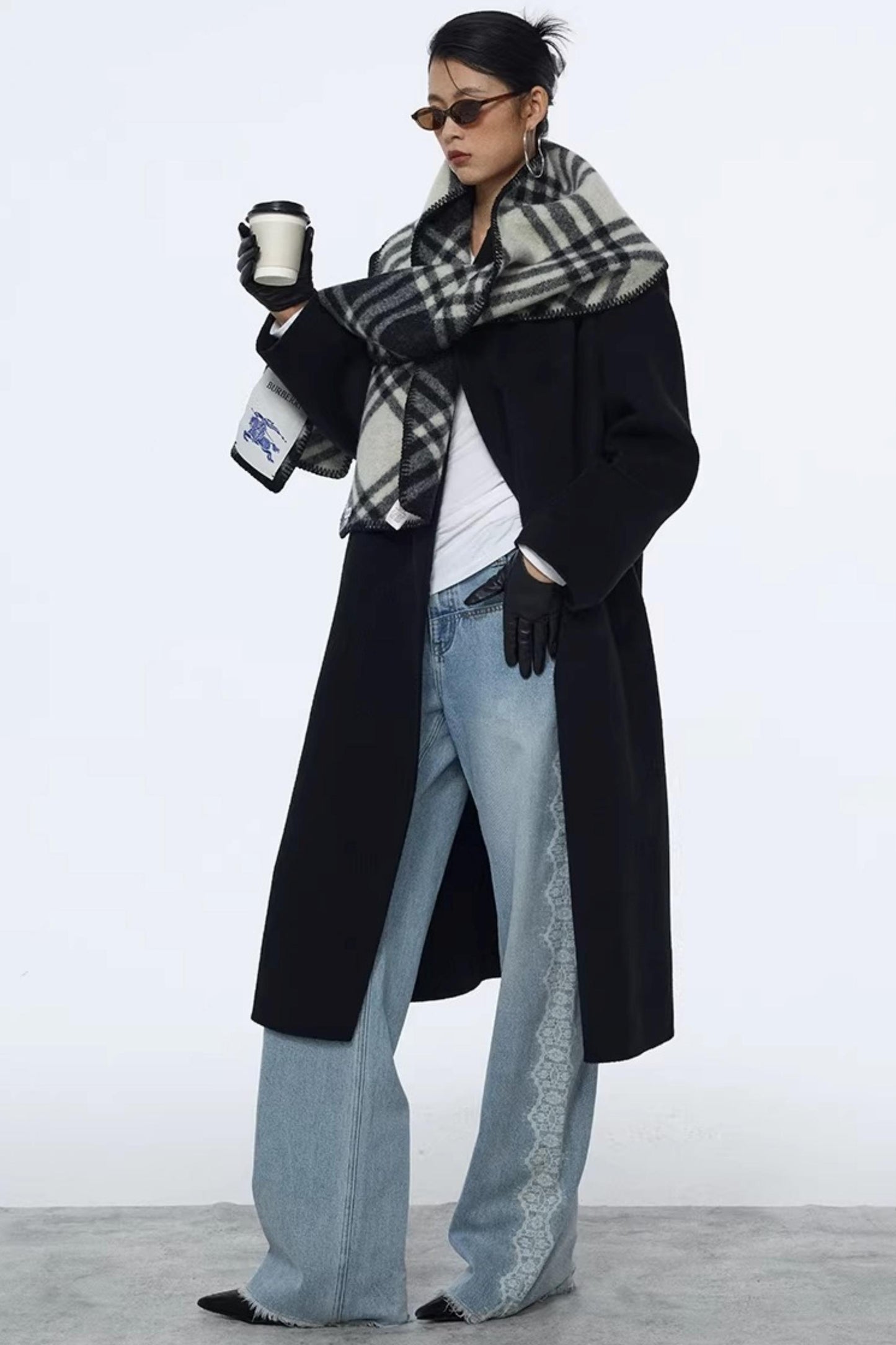 Lace Print Raw Hem Jeans