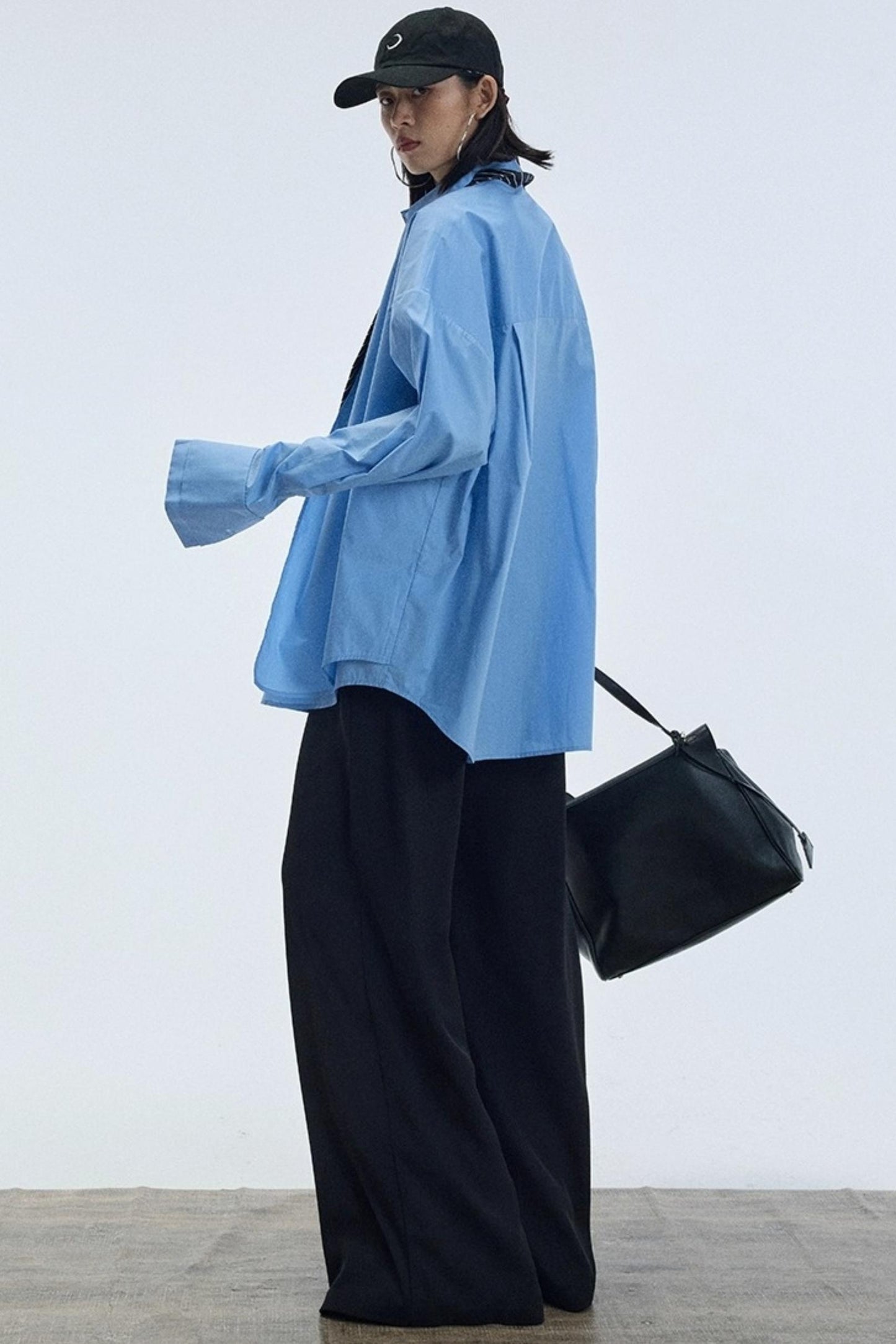 Blue Pointed Long-Sleeved Shirt