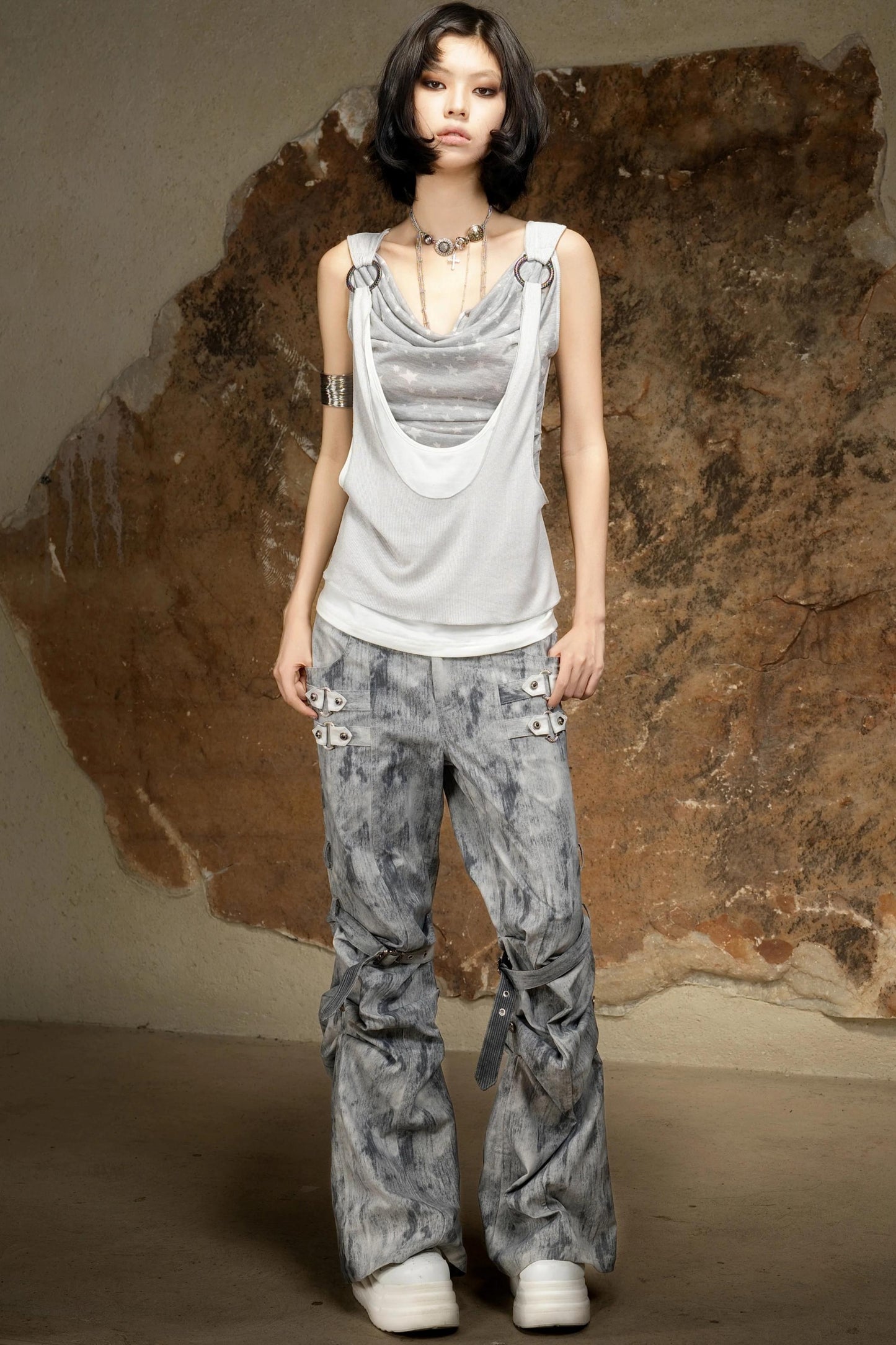 Asymmetrical Retro Sleeveless Vest