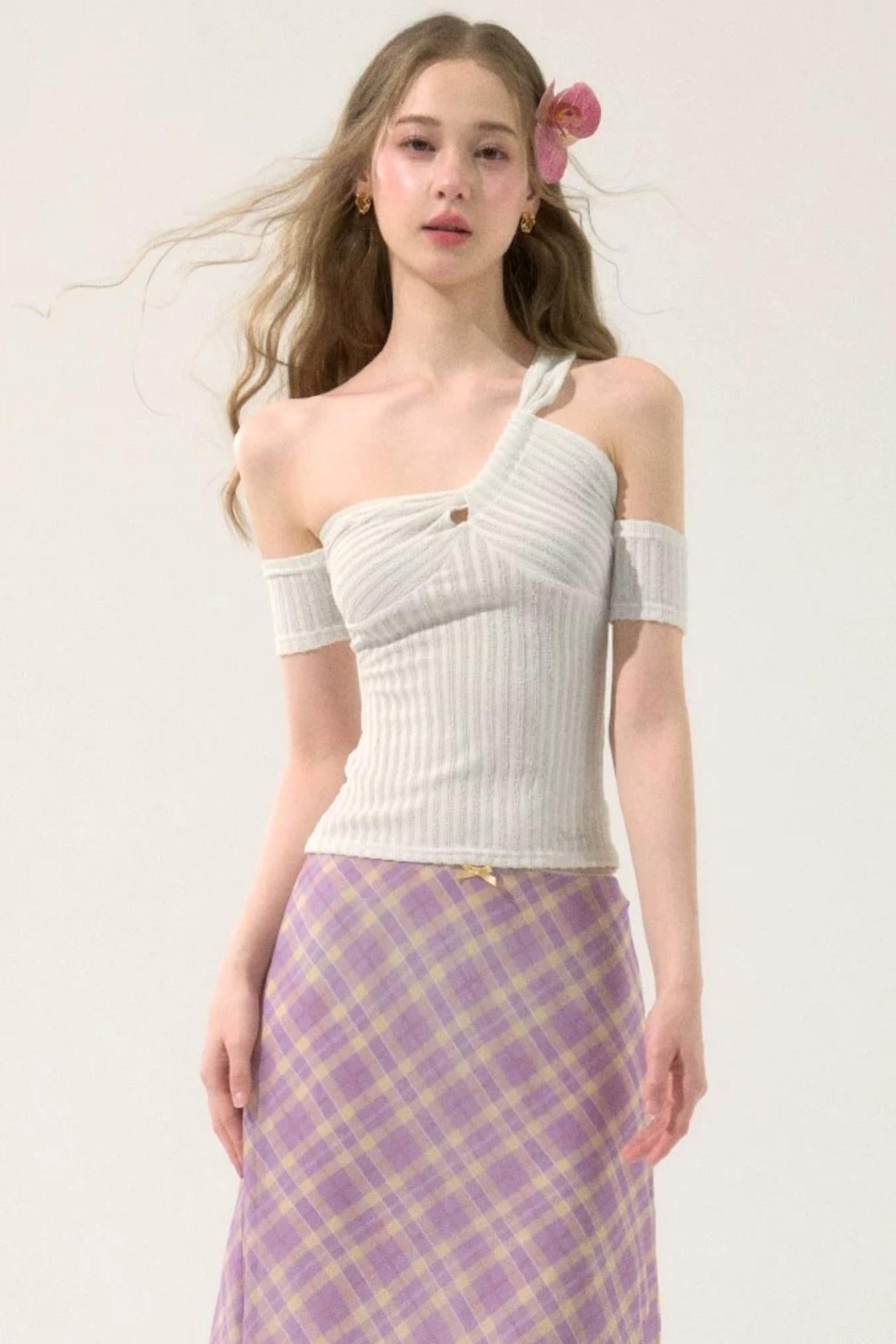 Slim-Fit Halter Off-Shoulder Top