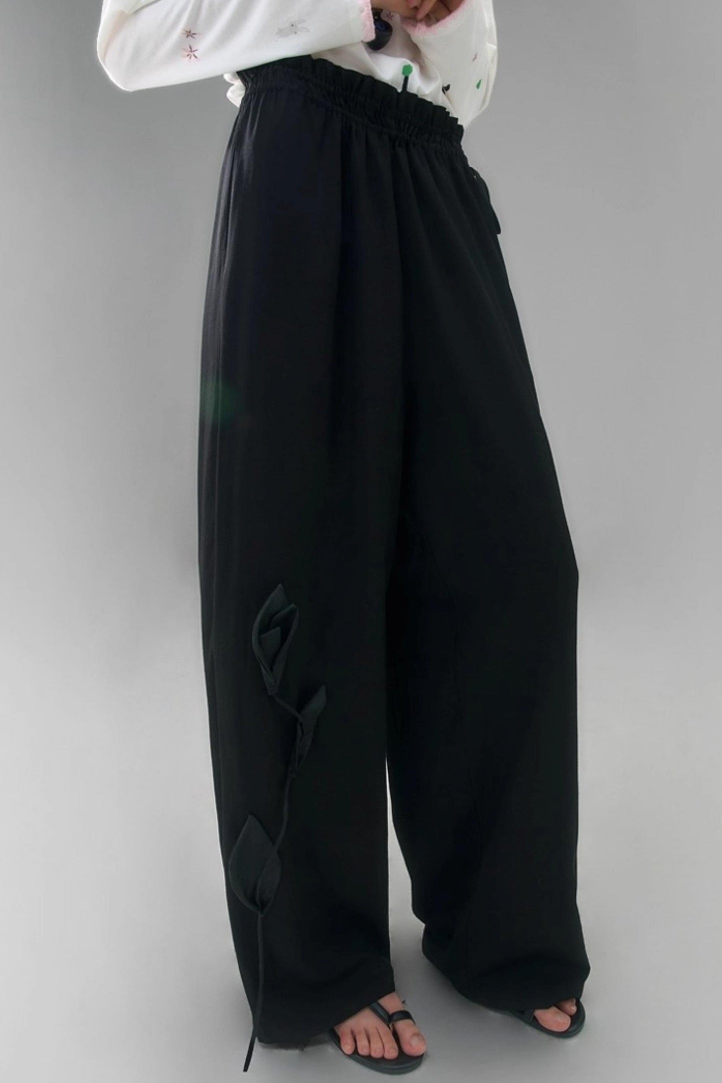 Three-Dimensional Calla Lily Linen Blend Wide-Leg Pants
