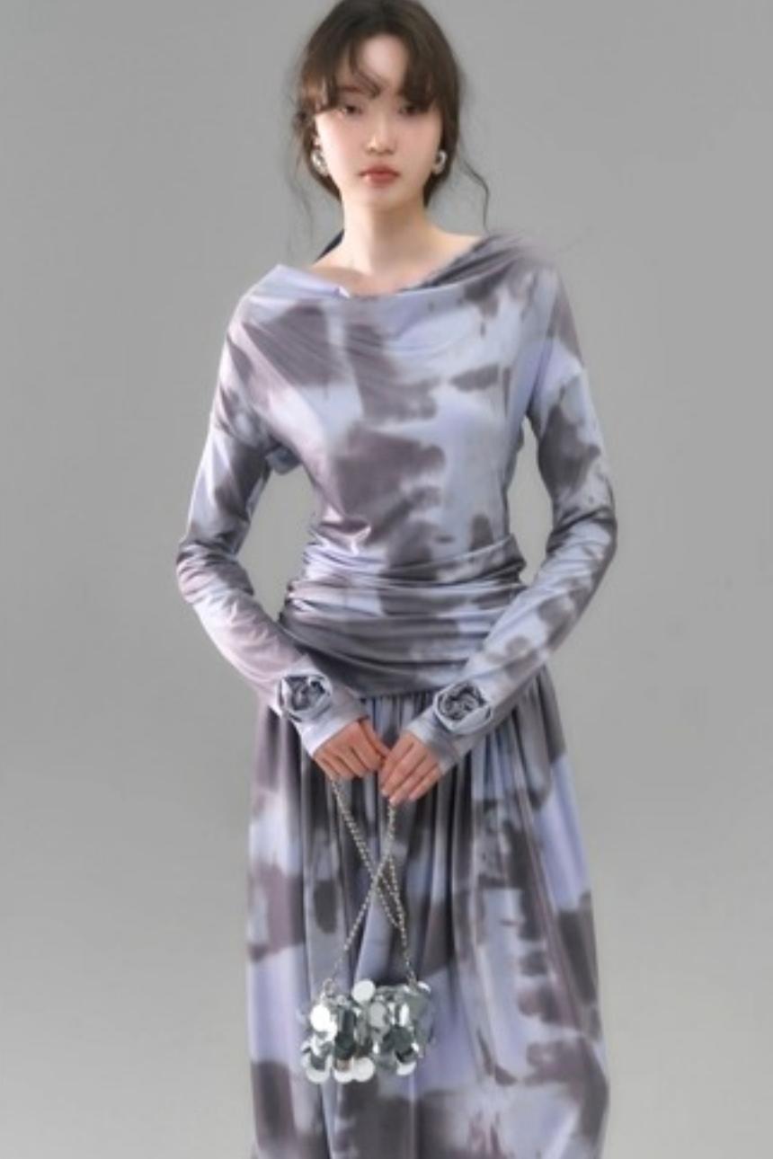 Poetic Swing Collar Print T-Shirt & Skirt Set-Up