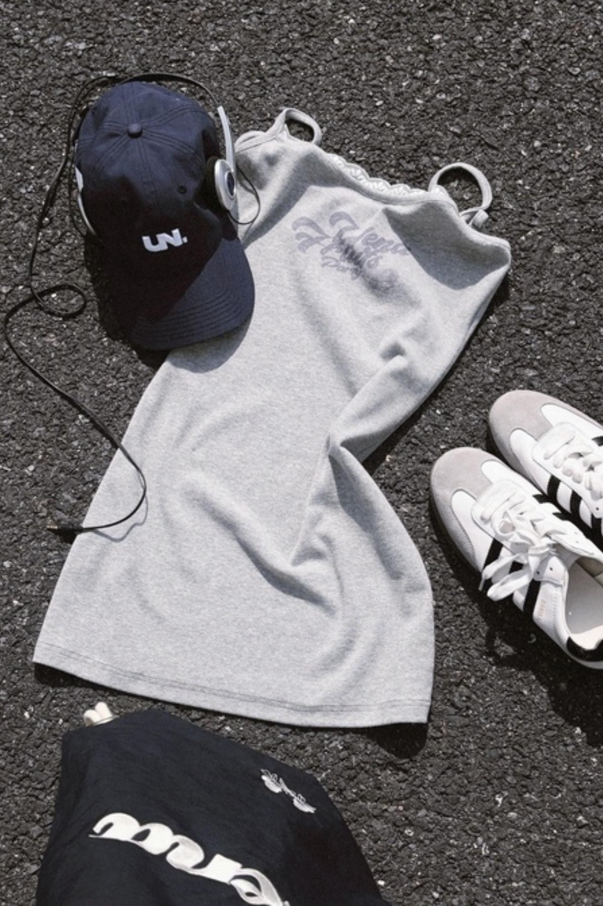 Face-Slimming Duckbill Cap