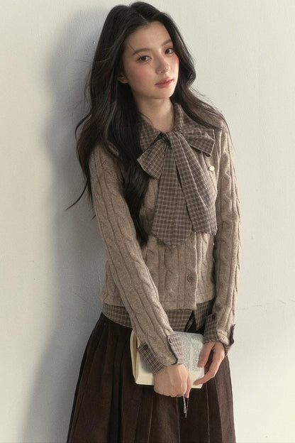 Retro Twist Knit Sweater