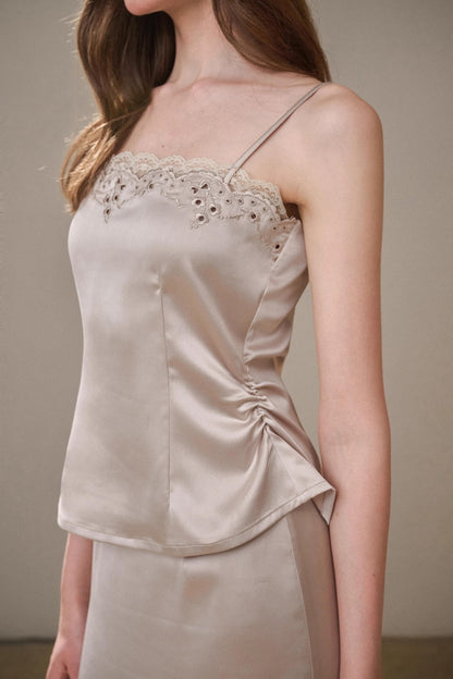 Comfortable Baby Powder Top & Skirt Set-Up