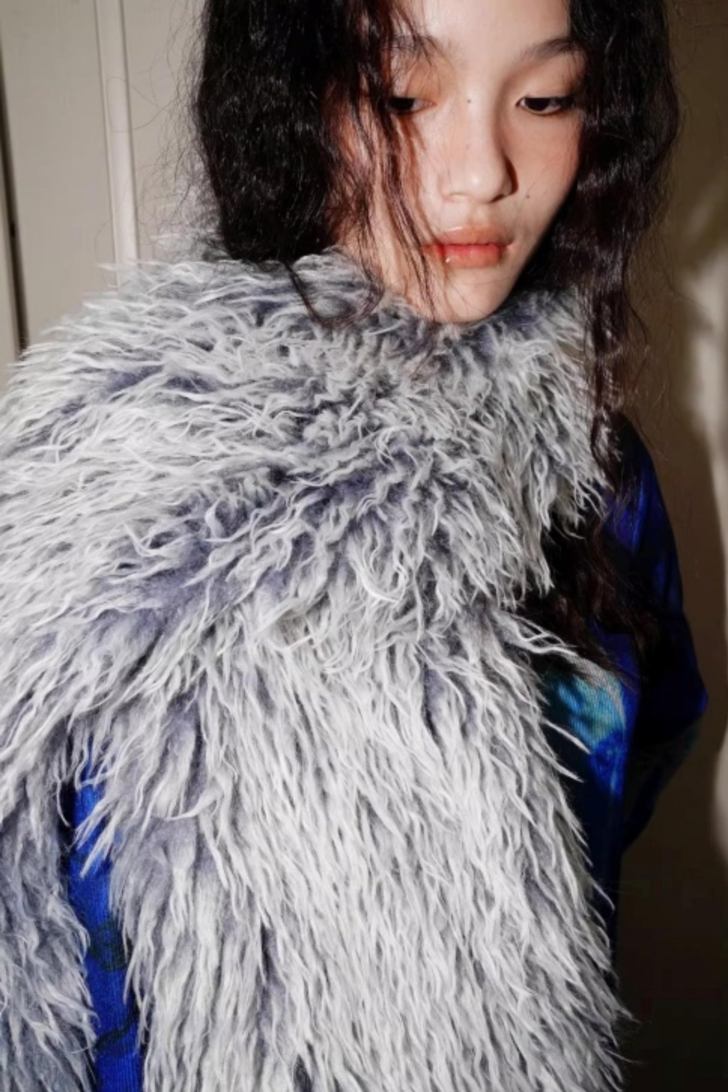 Vintage Lace-up Plush Scarf