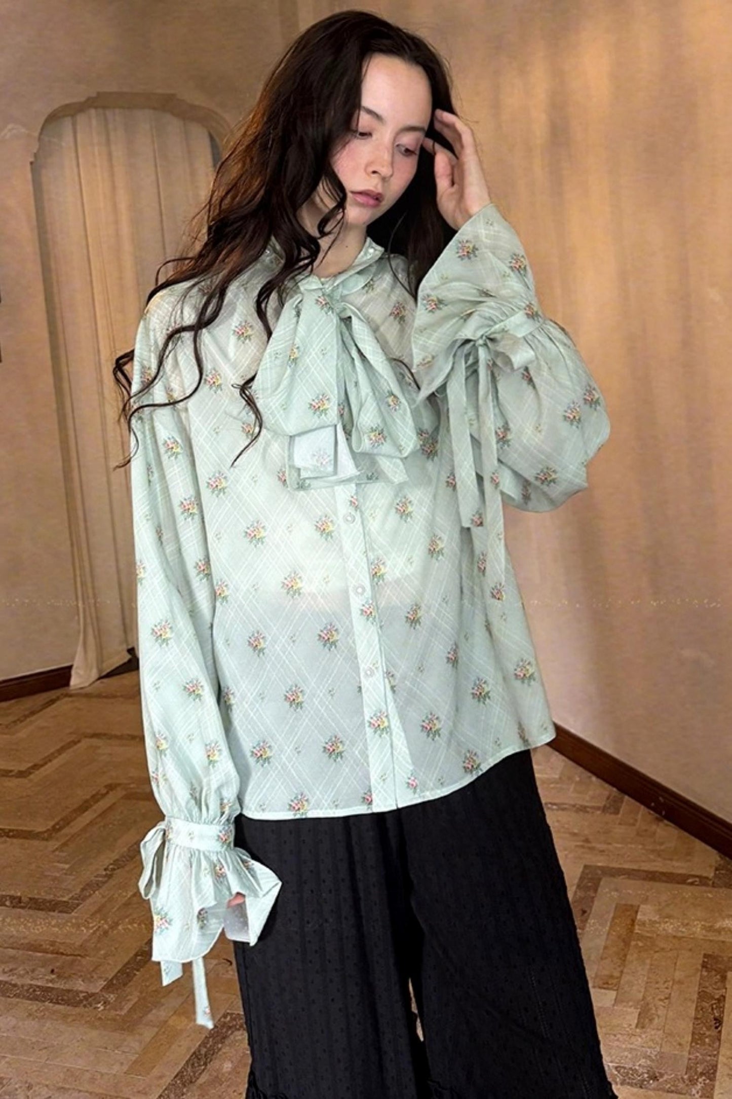Fairy Tale Jacquard Puff Shirt