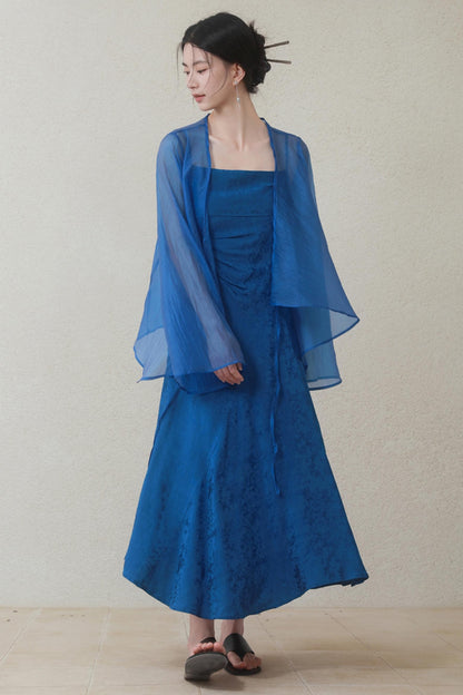 Summer Elegance Halter Dress