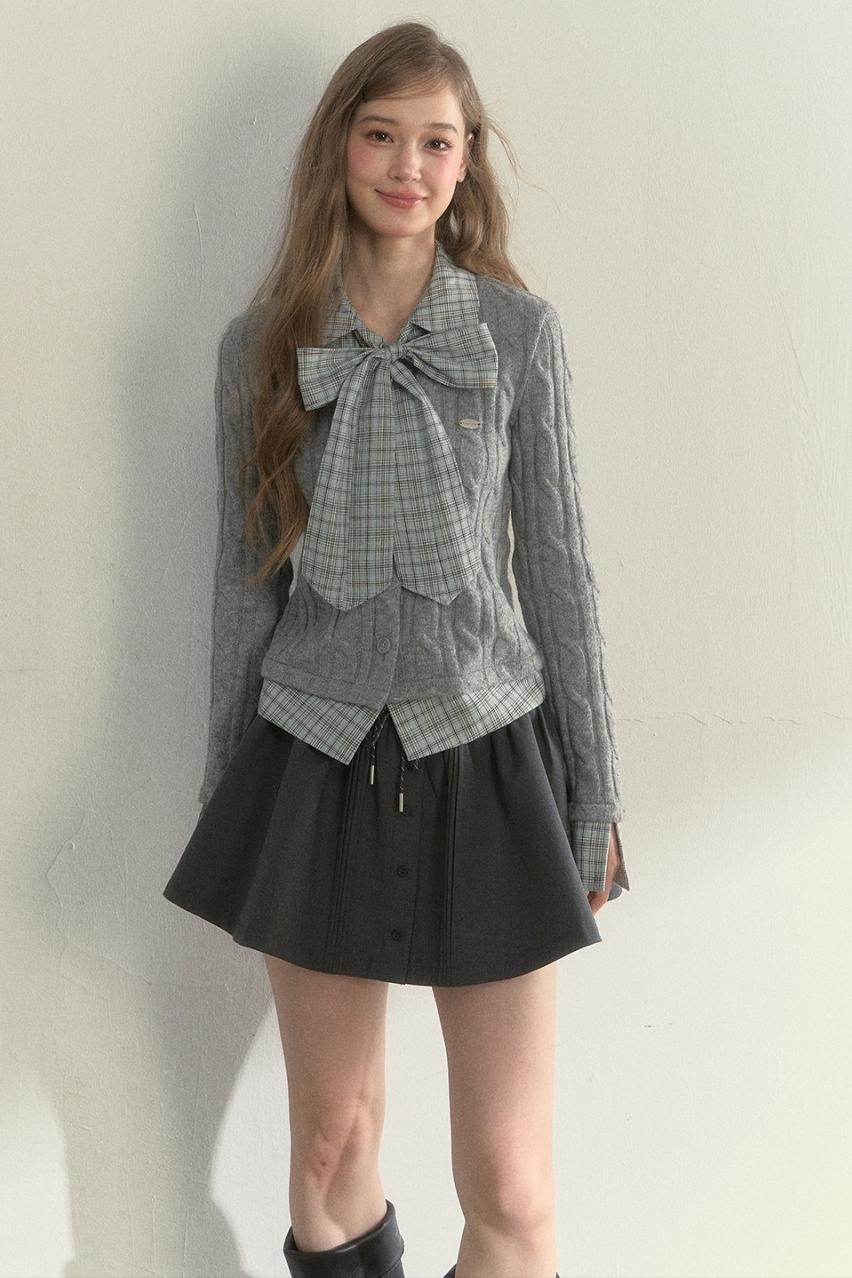 Retro Twist Knit Sweater