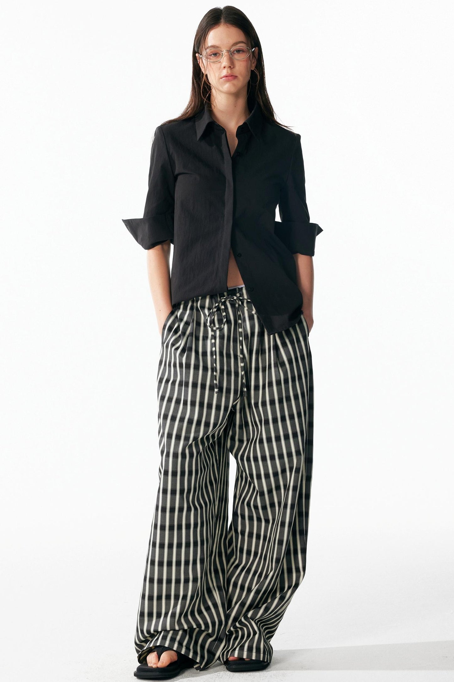 Versatile Cropped Shoulder Shirt