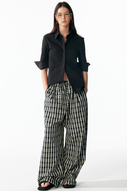 Versatile Cropped Shoulder Shirt