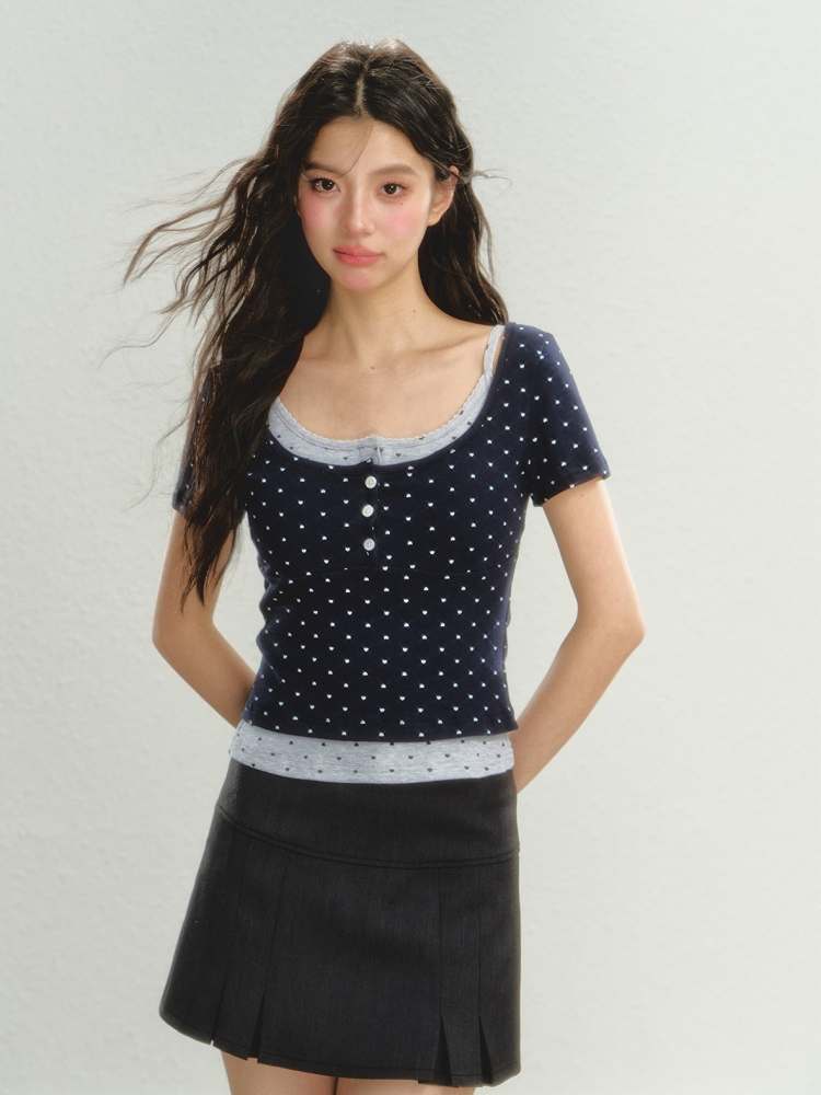 Ribbon Pattern Short Sleeve T-Shirt