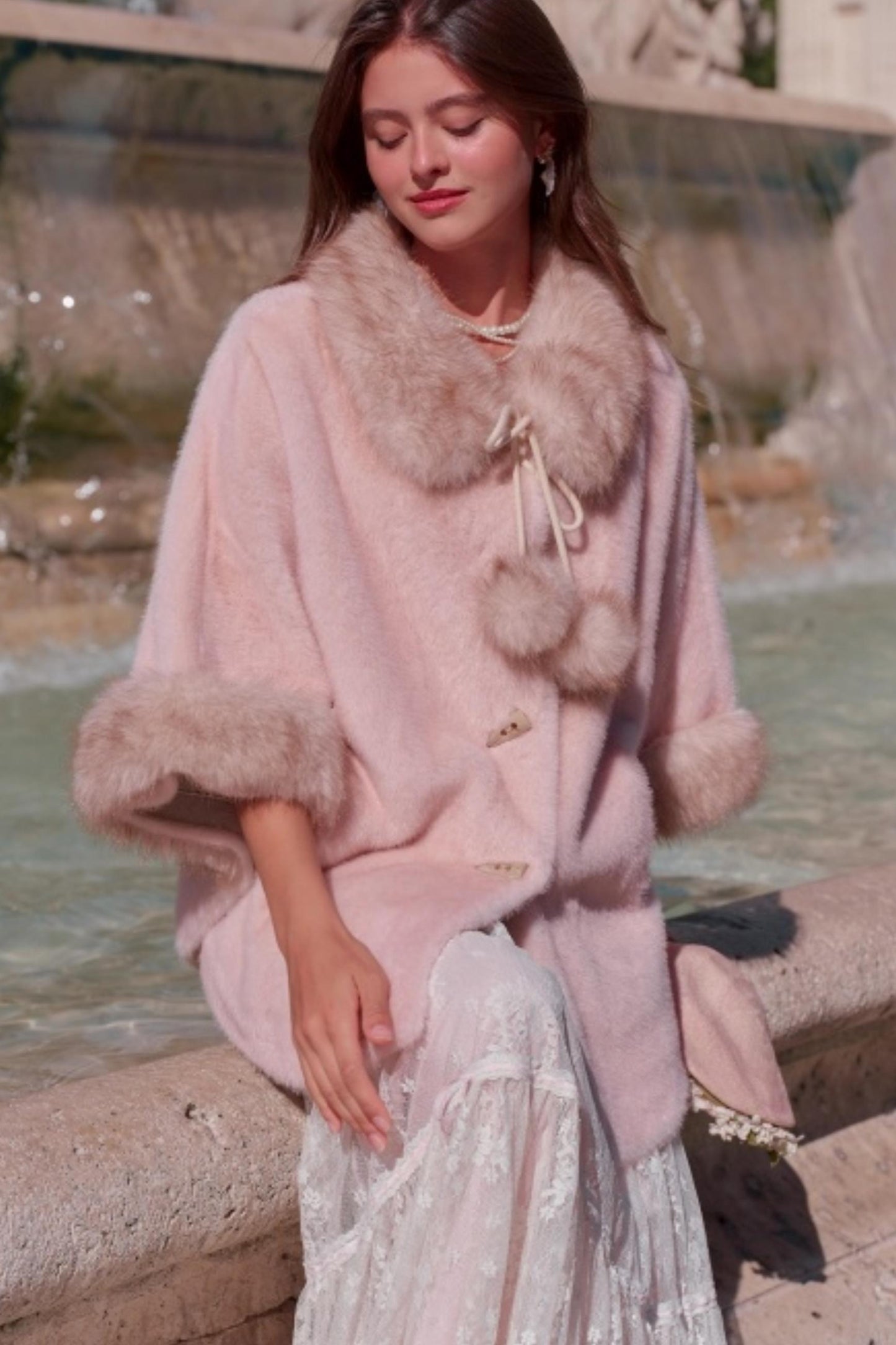 Lacemade Retro Fur Cape Coat