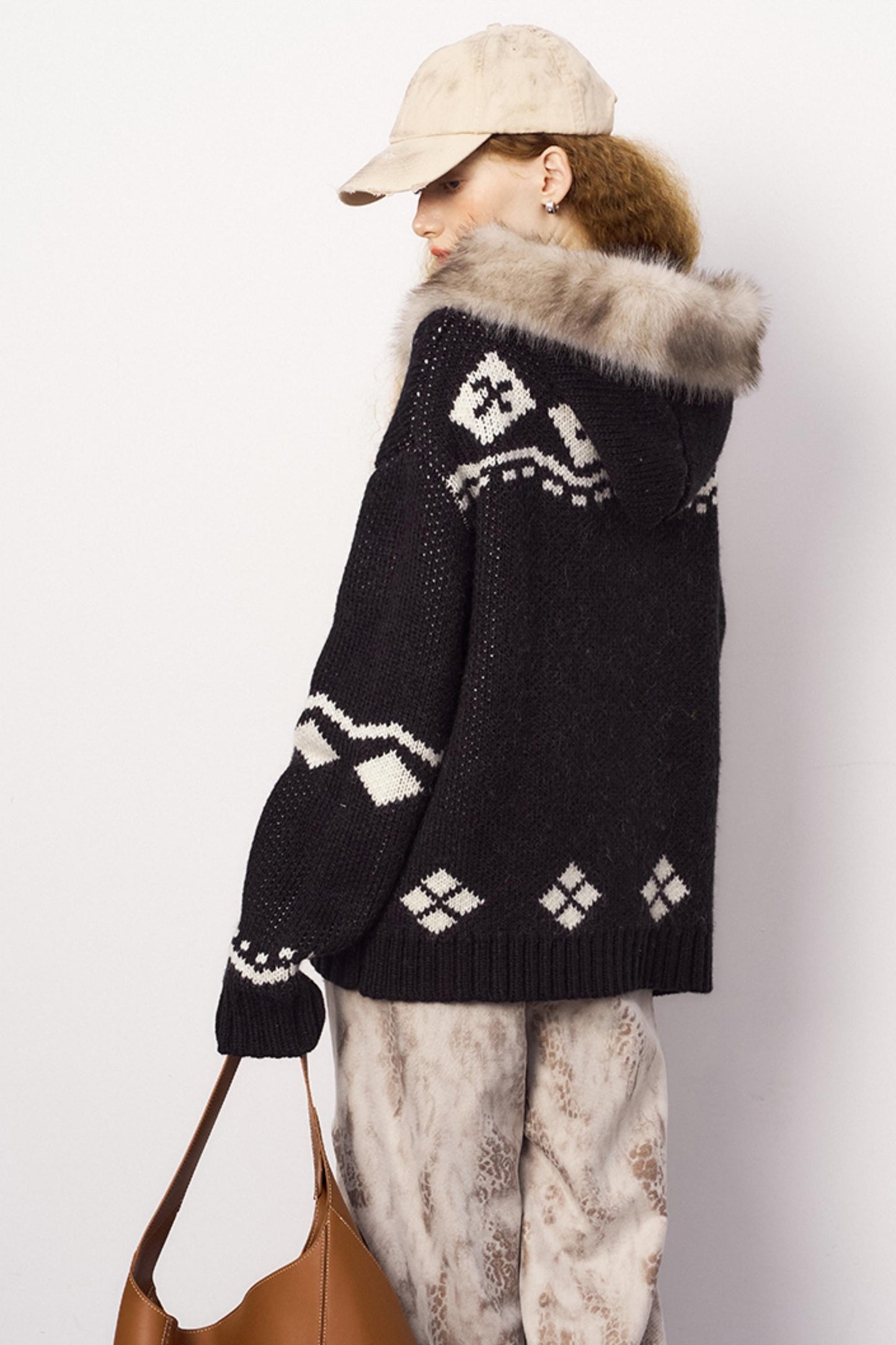 Detachable Fur Collar Knitted Cardigan