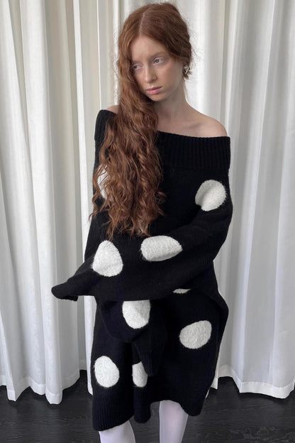 Lazy Pile Collar Sweater