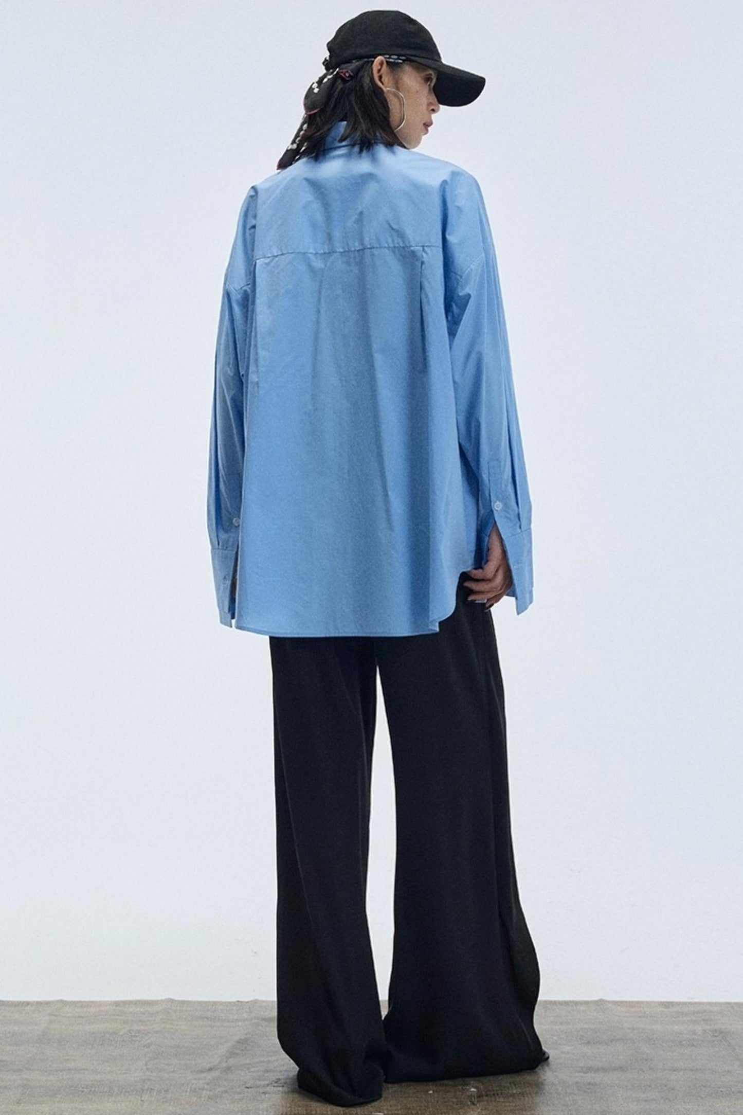 Blue Pointed Long-Sleeved Shirt