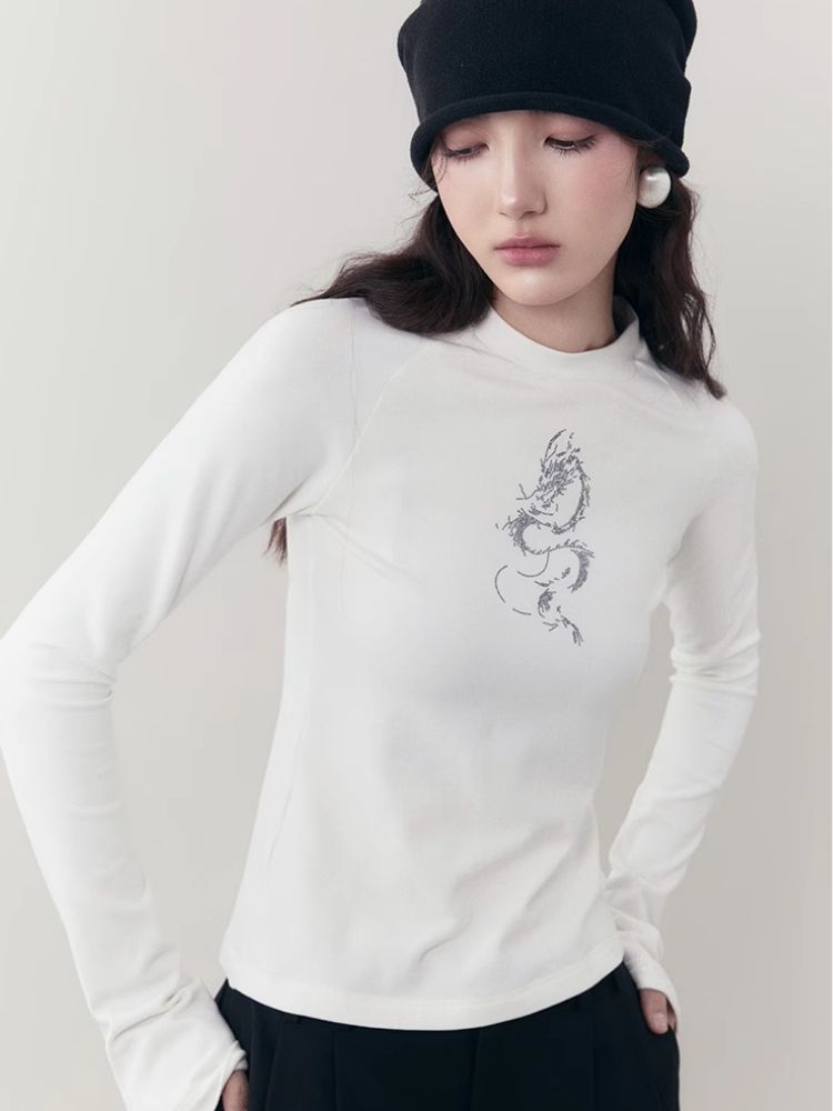 Dragon print rhinestone round neck bottom knit sweater