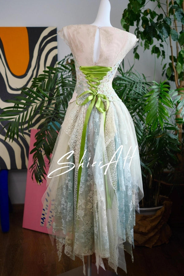 Vintage Wind Strappy Dress