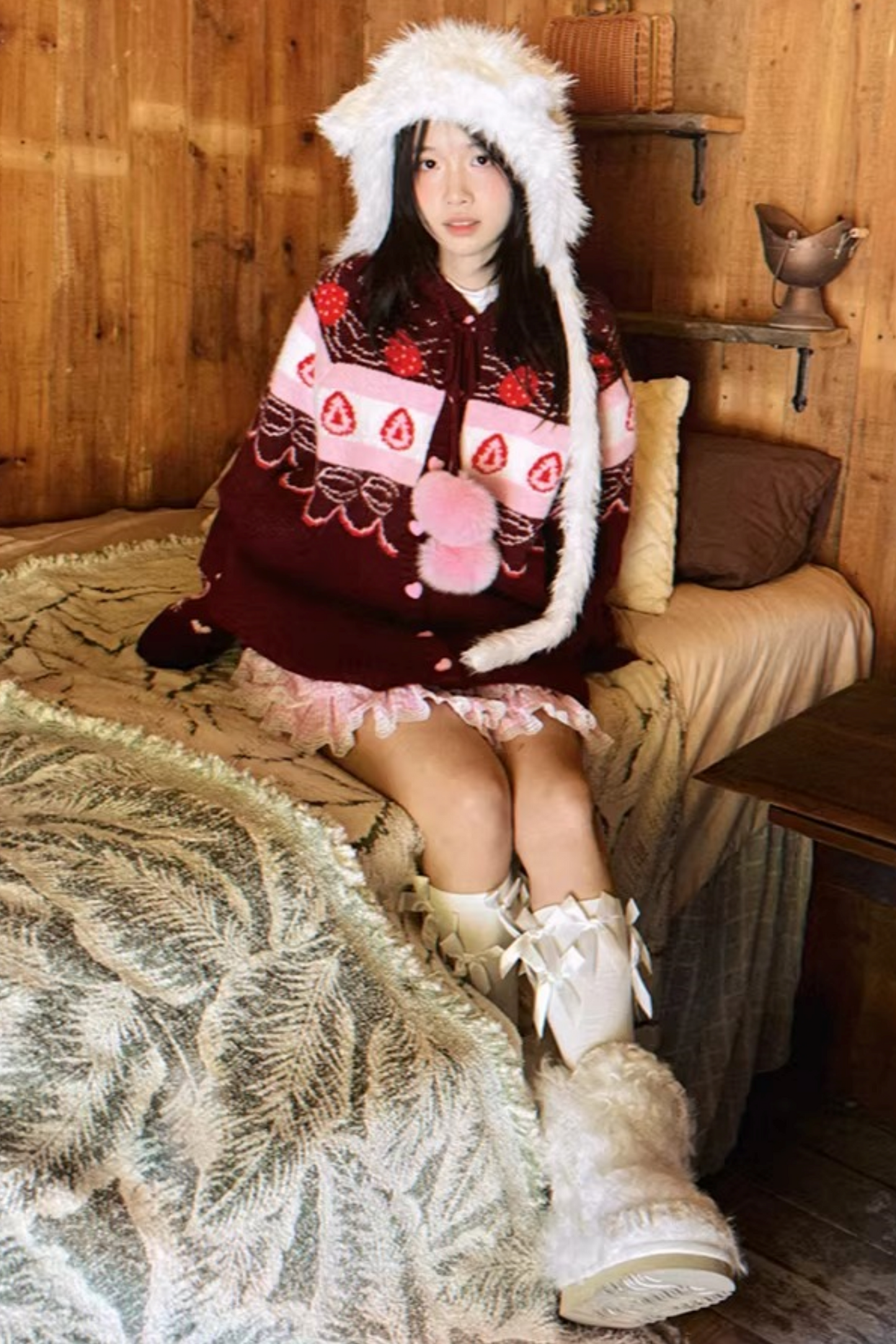 Fair Isle Strickjacke mit Erdbeermuster