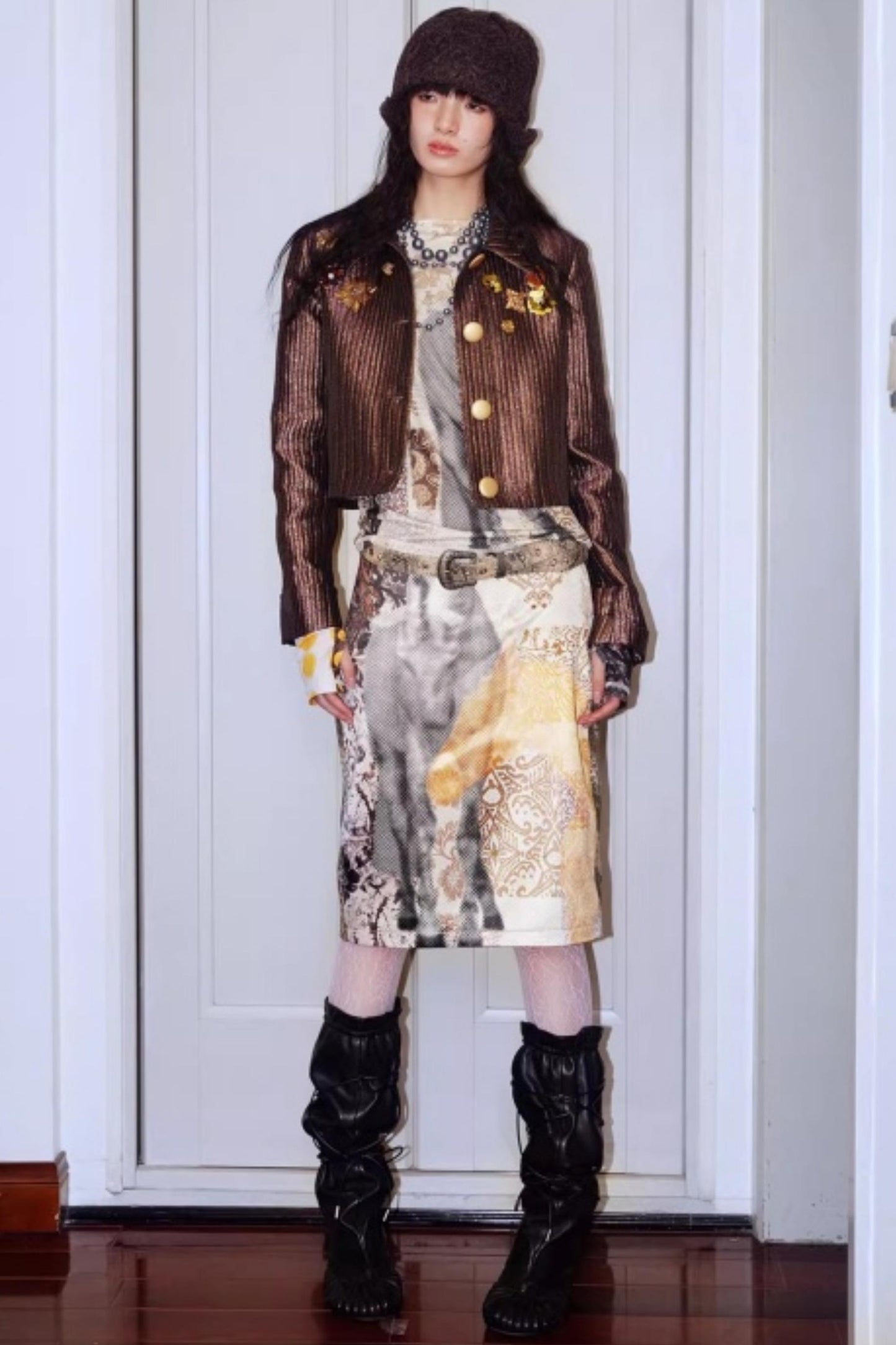 Autumn Niche Printed Sleeve Top