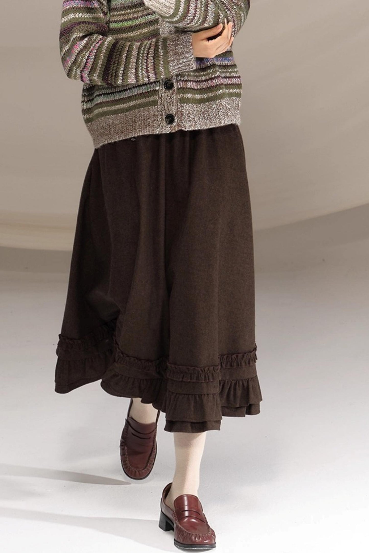 Hazelnut Lace Wool Skirt