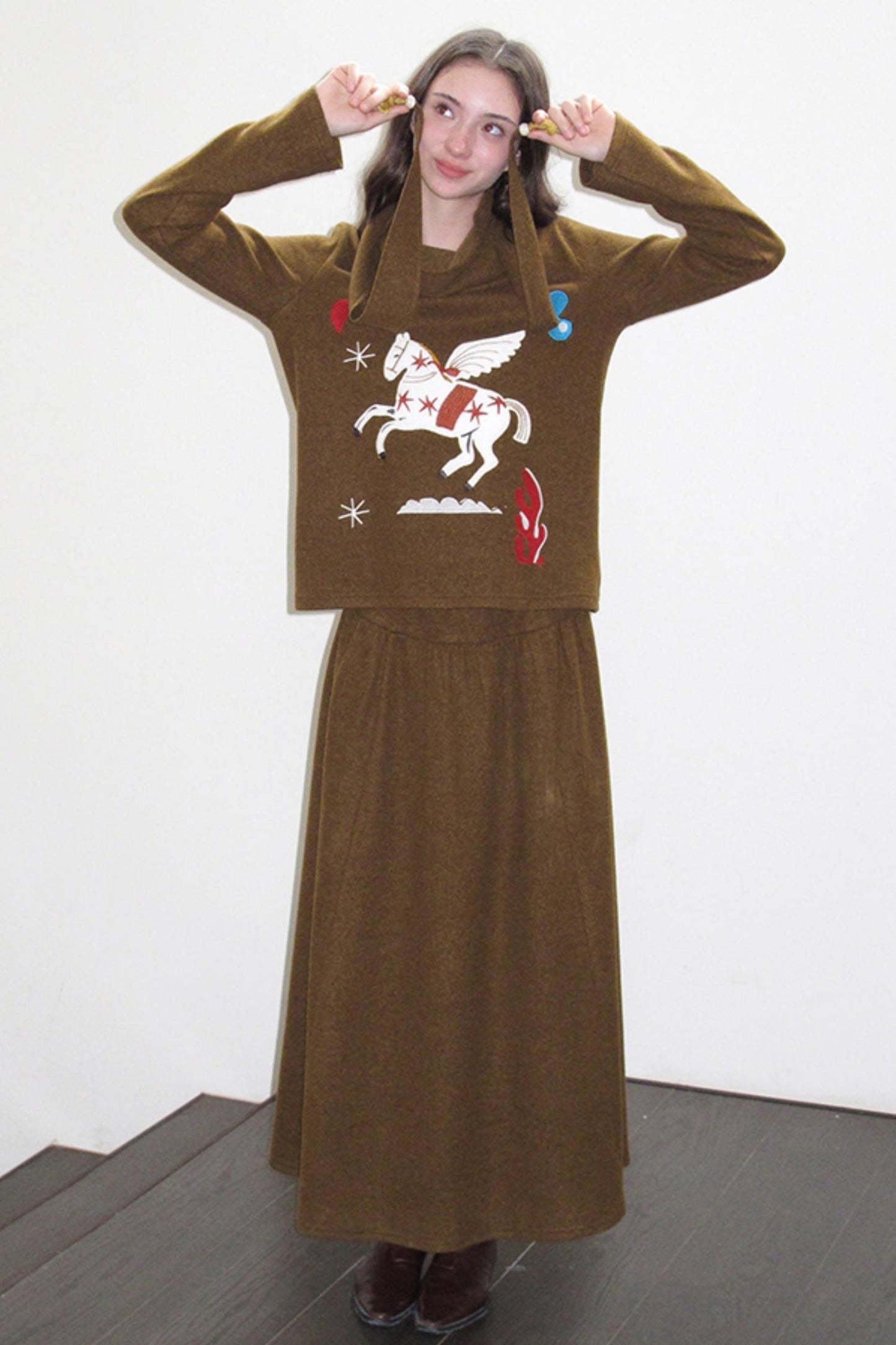 Three-Dimensional Pony Knit Top & Skirt Set